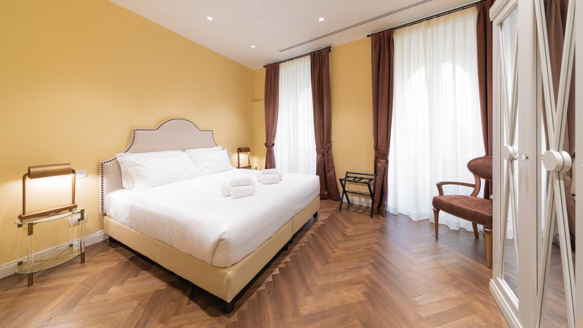 Apartahotel Algila Luxury Torrigiani